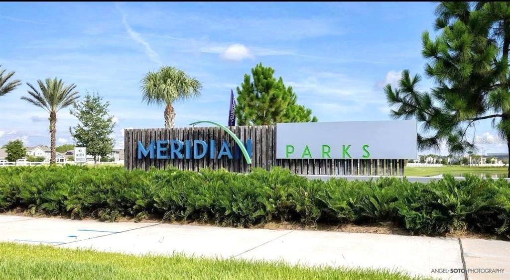 出租: $3,350 (4 贝兹, 2 浴室, 2324 平方英尺)