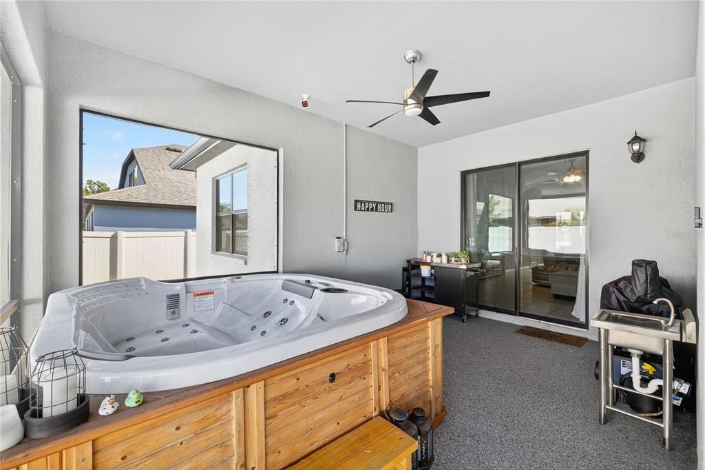 Active With Contract: $415,000 (4 beds, 2 baths, 2627 Square Feet)