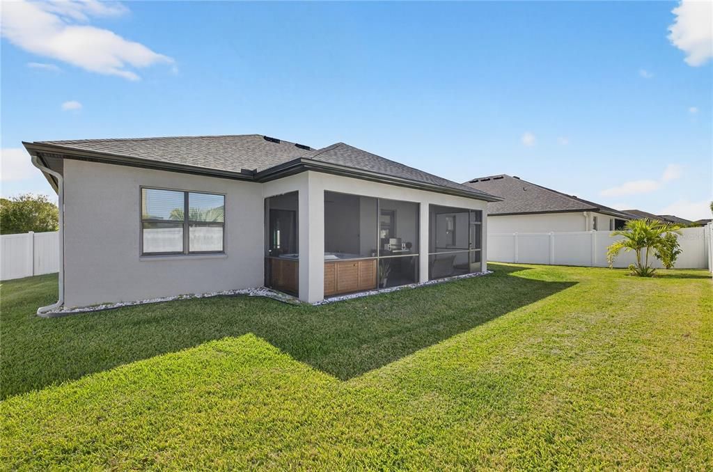 Active With Contract: $415,000 (4 beds, 2 baths, 2627 Square Feet)