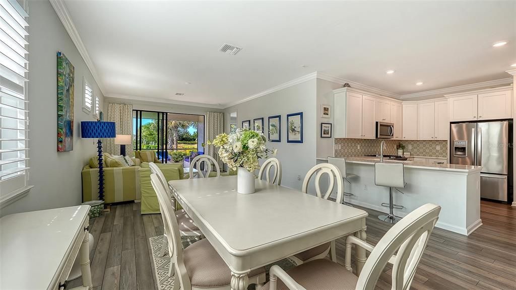 For Sale: $525,000 (2 beds, 2 baths, 1548 Square Feet)