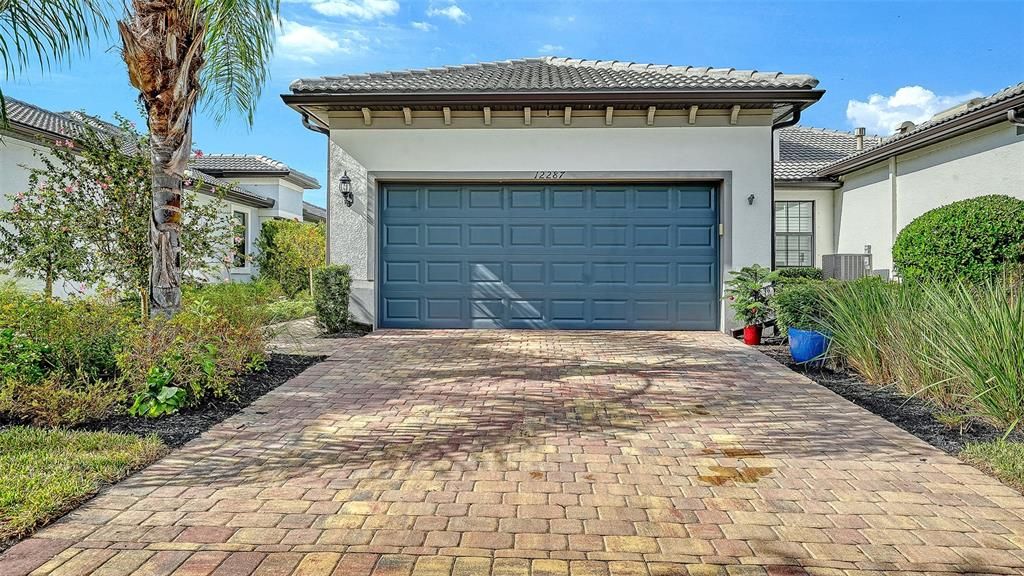 For Sale: $525,000 (2 beds, 2 baths, 1548 Square Feet)