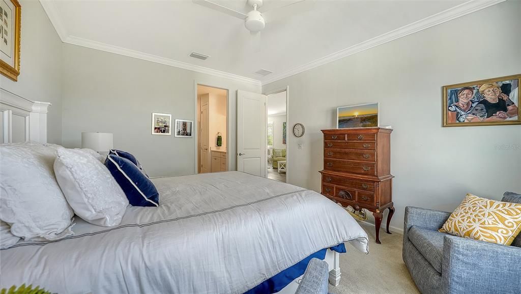 For Sale: $525,000 (2 beds, 2 baths, 1548 Square Feet)