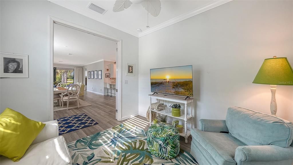 For Sale: $525,000 (2 beds, 2 baths, 1548 Square Feet)