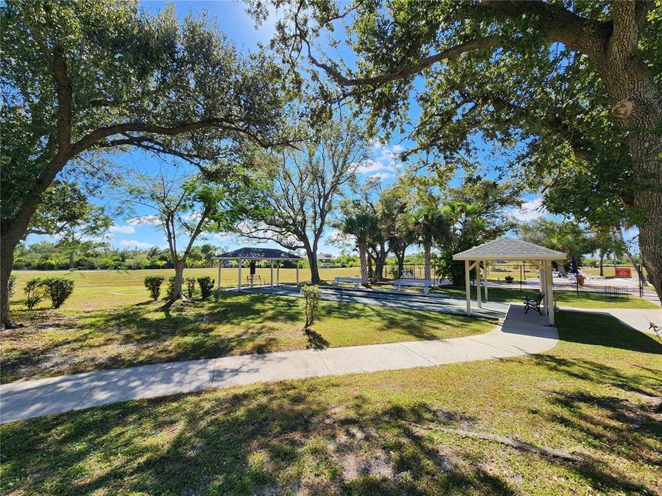 For Sale: $16,500 (0.11 acres)