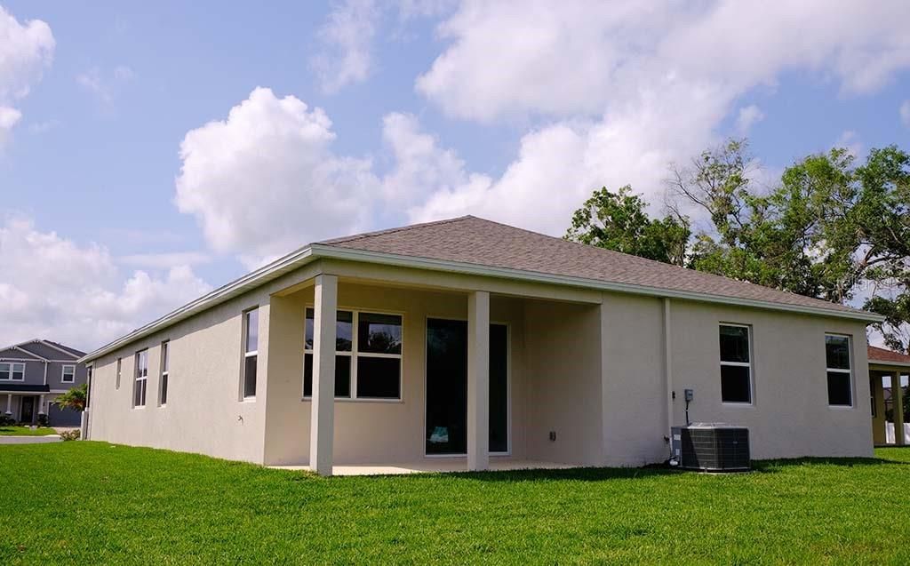 For Rent: $3,300 (4 beds, 3 baths, 2340 Square Feet)