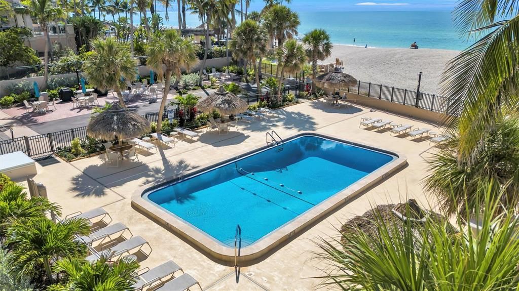 Active With Contract: $665,000 (1 beds, 1 baths, 1116 Square Feet)