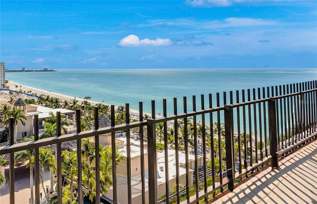 Active With Contract: $665,000 (1 beds, 1 baths, 1116 Square Feet)