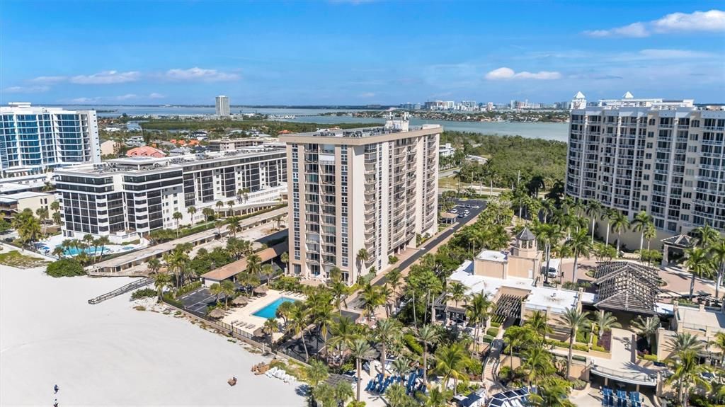 Active With Contract: $665,000 (1 beds, 1 baths, 1116 Square Feet)