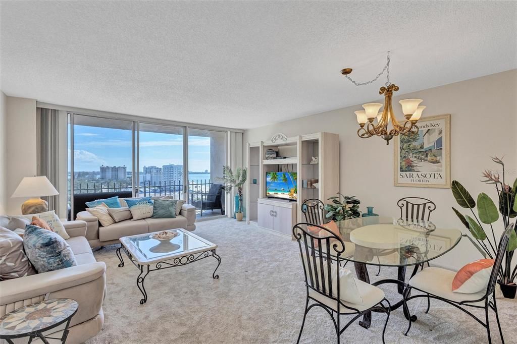 Active With Contract: $665,000 (1 beds, 1 baths, 1116 Square Feet)