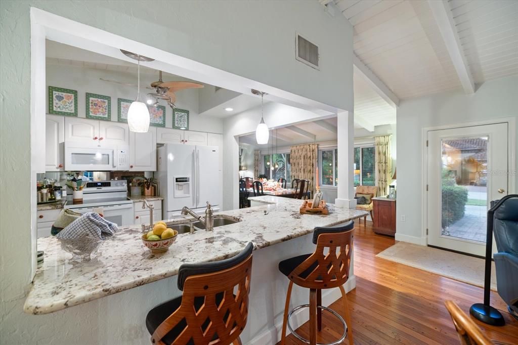 Active With Contract: $1,200,000 (4 beds, 3 baths, 2186 Square Feet)