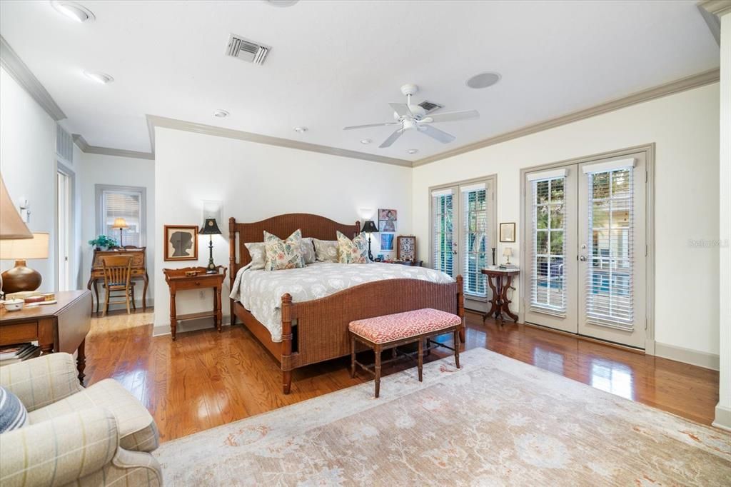 Active With Contract: $1,200,000 (4 beds, 3 baths, 2186 Square Feet)