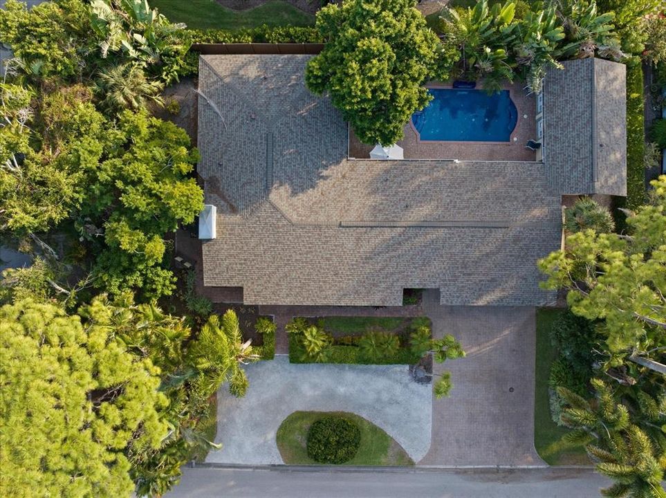 Active With Contract: $1,200,000 (4 beds, 3 baths, 2186 Square Feet)