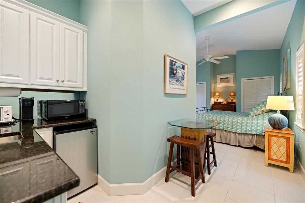 Active With Contract: $1,200,000 (4 beds, 3 baths, 2186 Square Feet)