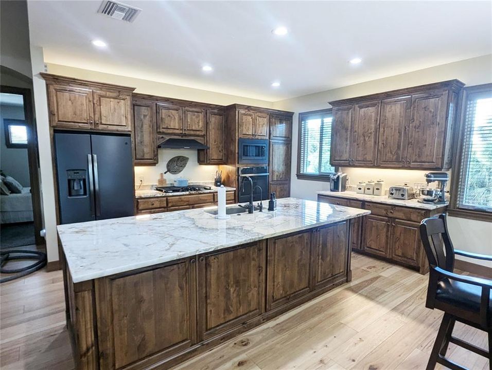 待售: $1,450,000 (4 贝兹, 3 浴室, 3094 平方英尺)