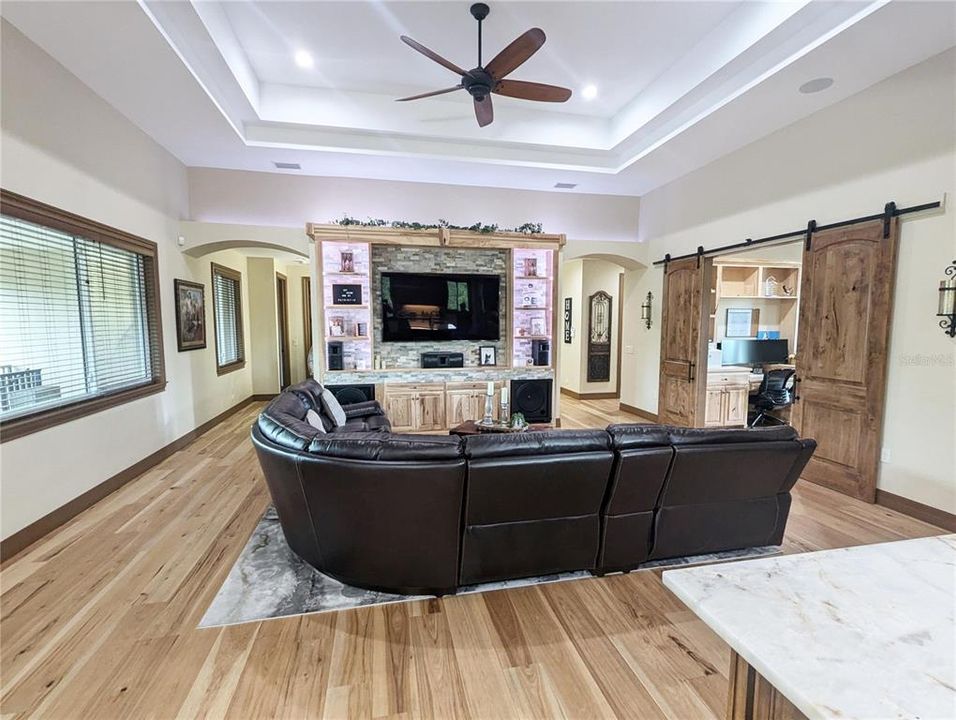 待售: $1,450,000 (4 贝兹, 3 浴室, 3094 平方英尺)