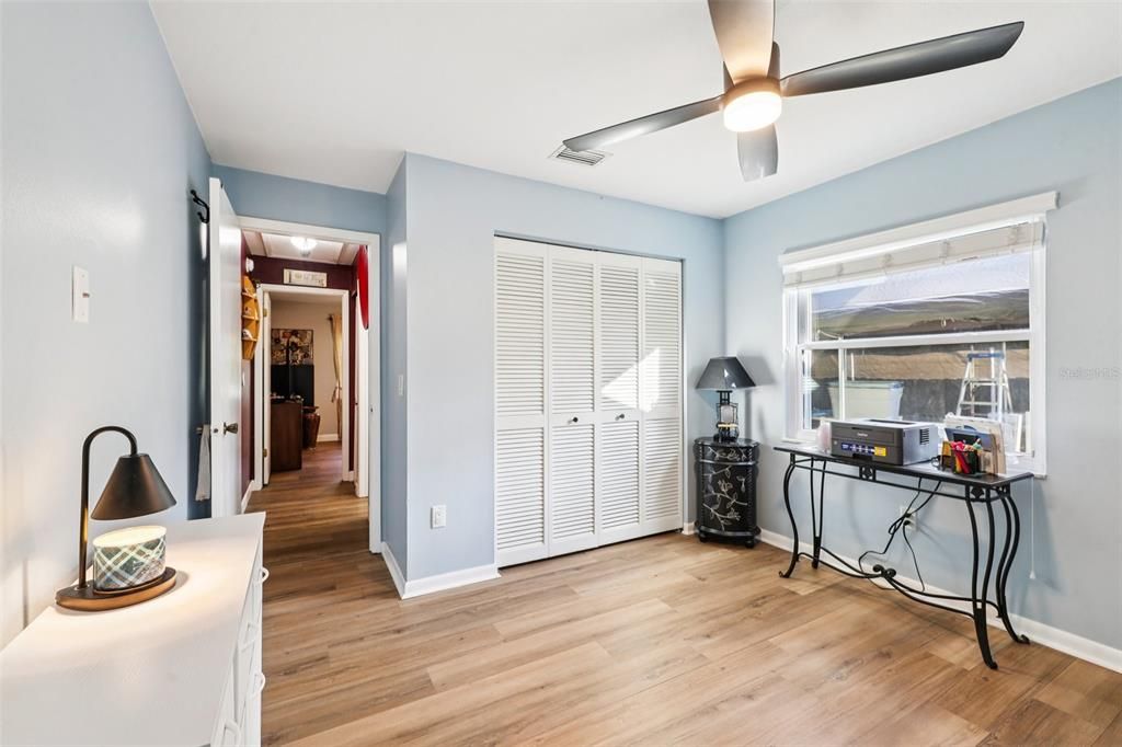 For Sale: $435,000 (3 beds, 2 baths, 1463 Square Feet)