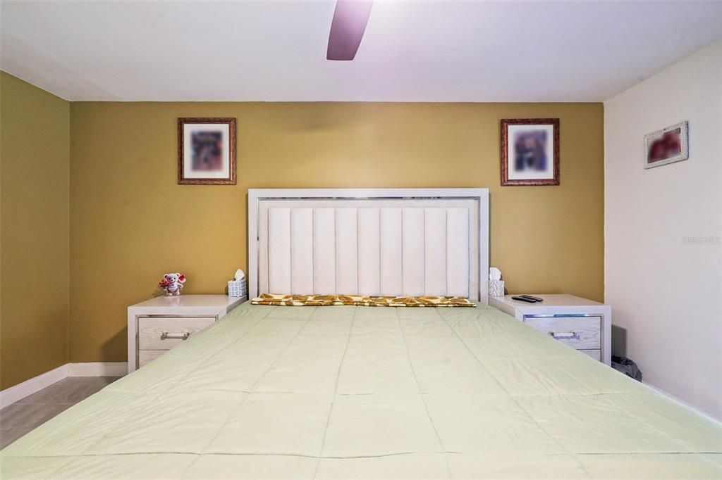 For Sale: $435,000 (3 beds, 2 baths, 1463 Square Feet)