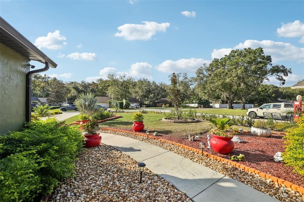 For Sale: $435,000 (3 beds, 2 baths, 1463 Square Feet)