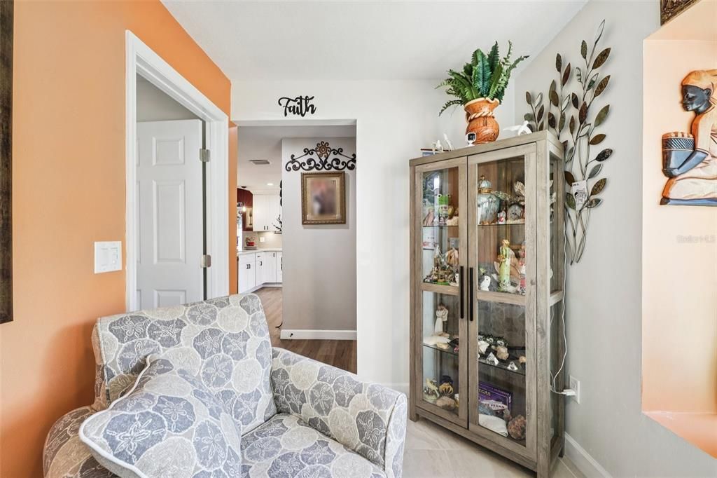 For Sale: $435,000 (3 beds, 2 baths, 1463 Square Feet)