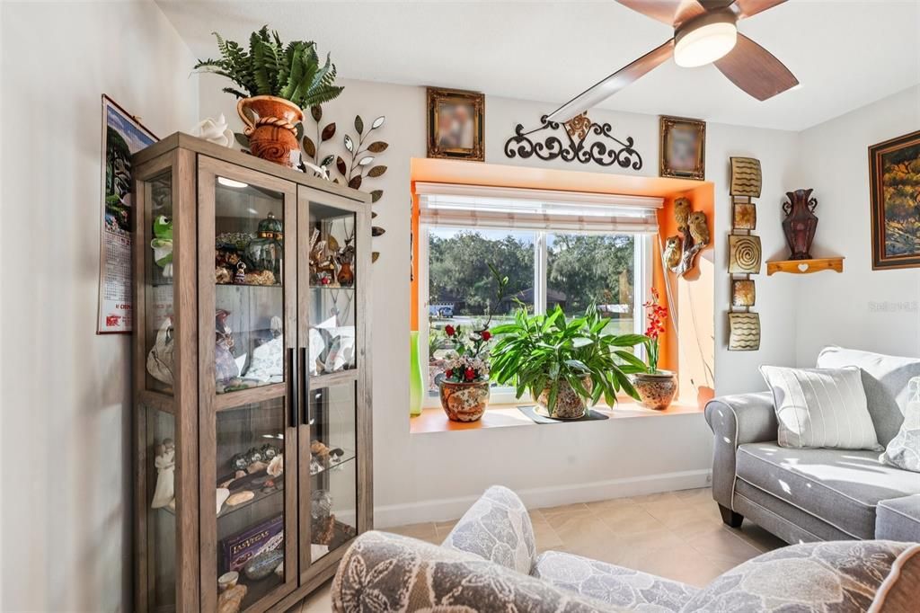 For Sale: $435,000 (3 beds, 2 baths, 1463 Square Feet)