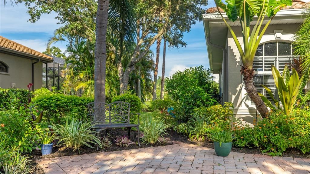 En Renta: $6,500 (4 camas, 3 baños, 2405 Pies cuadrados)