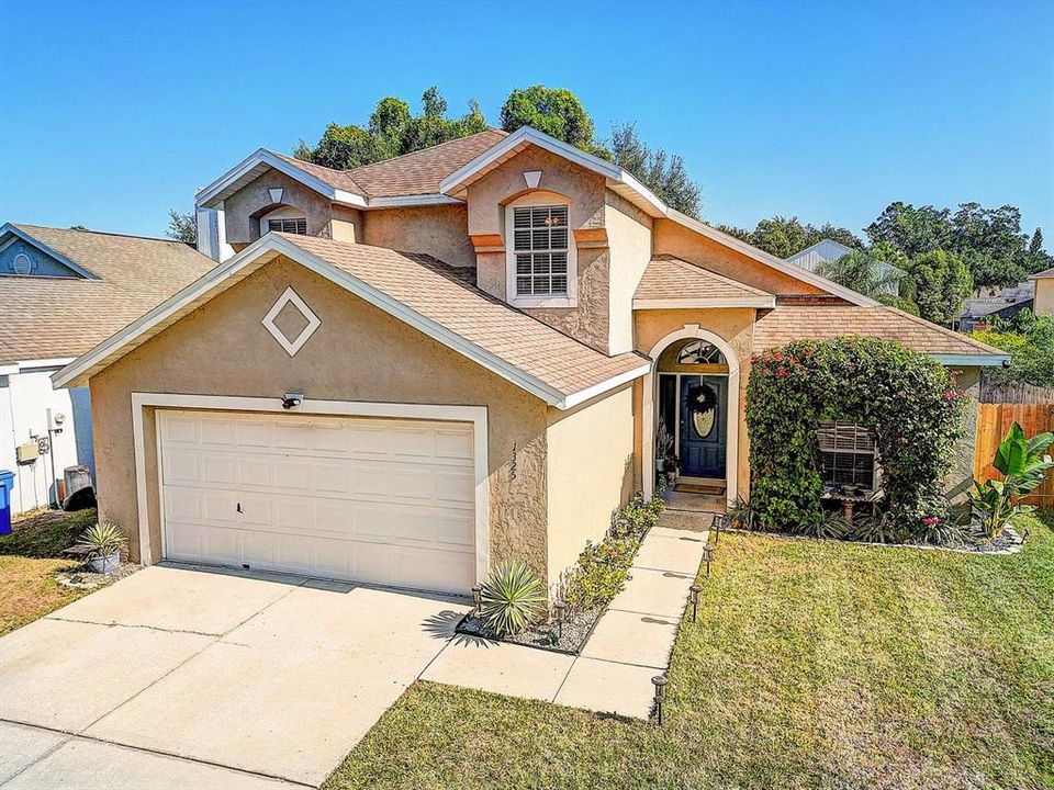 На продажу: $409,900 (3 спален, 2 ванн, 1804 Квадратных фут)