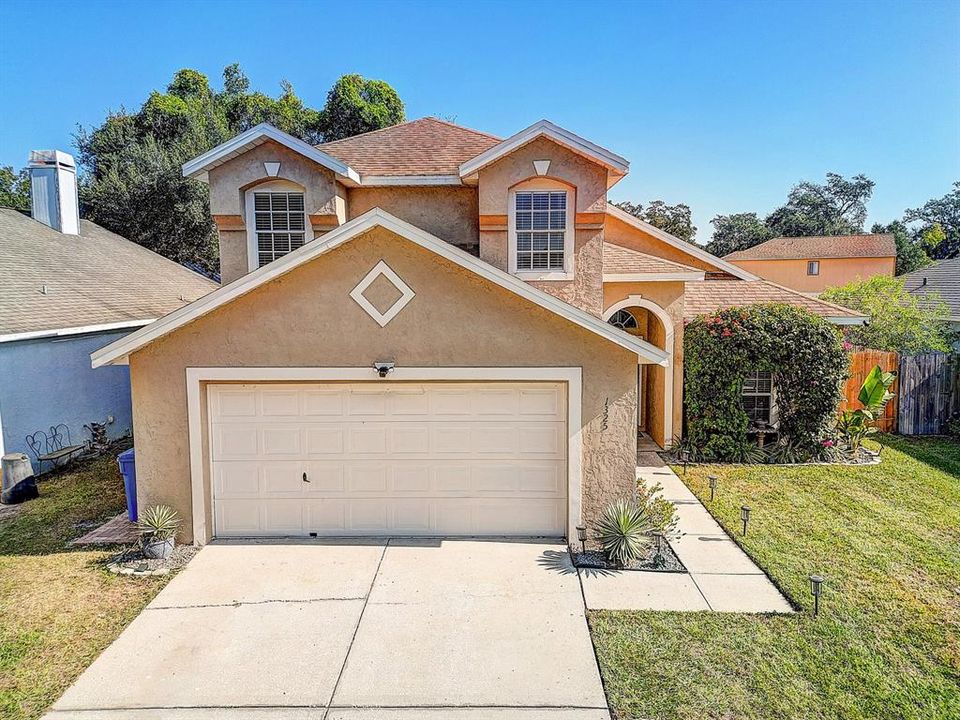 На продажу: $409,900 (3 спален, 2 ванн, 1804 Квадратных фут)