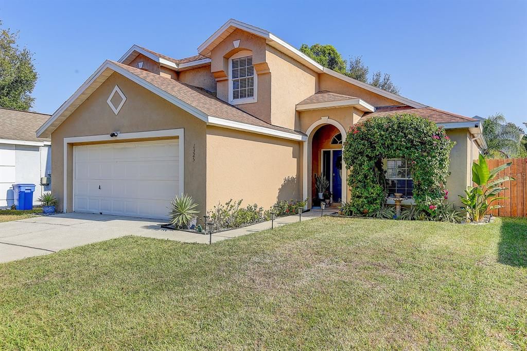 На продажу: $409,900 (3 спален, 2 ванн, 1804 Квадратных фут)