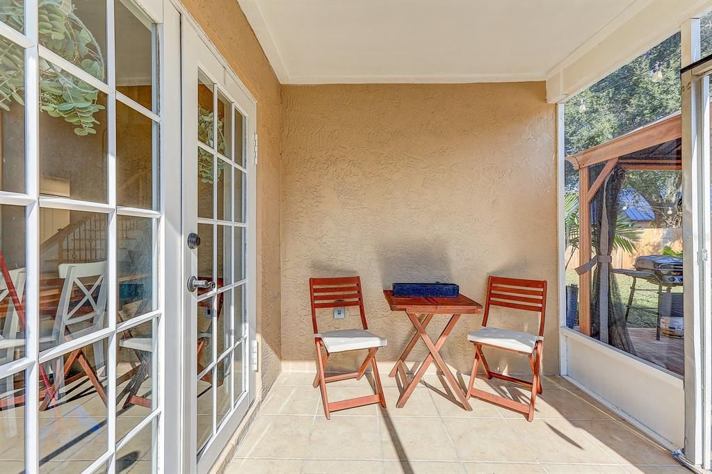 На продажу: $409,900 (3 спален, 2 ванн, 1804 Квадратных фут)