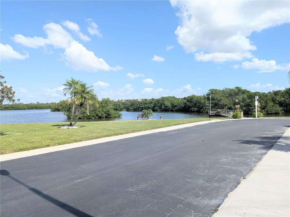 待售: $125,000 (2 贝兹, 2 浴室, 1026 平方英尺)