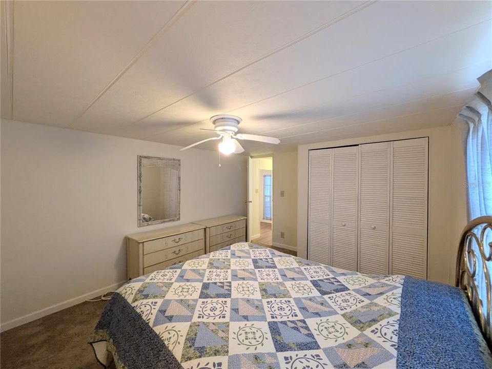 待售: $125,000 (2 贝兹, 2 浴室, 1026 平方英尺)