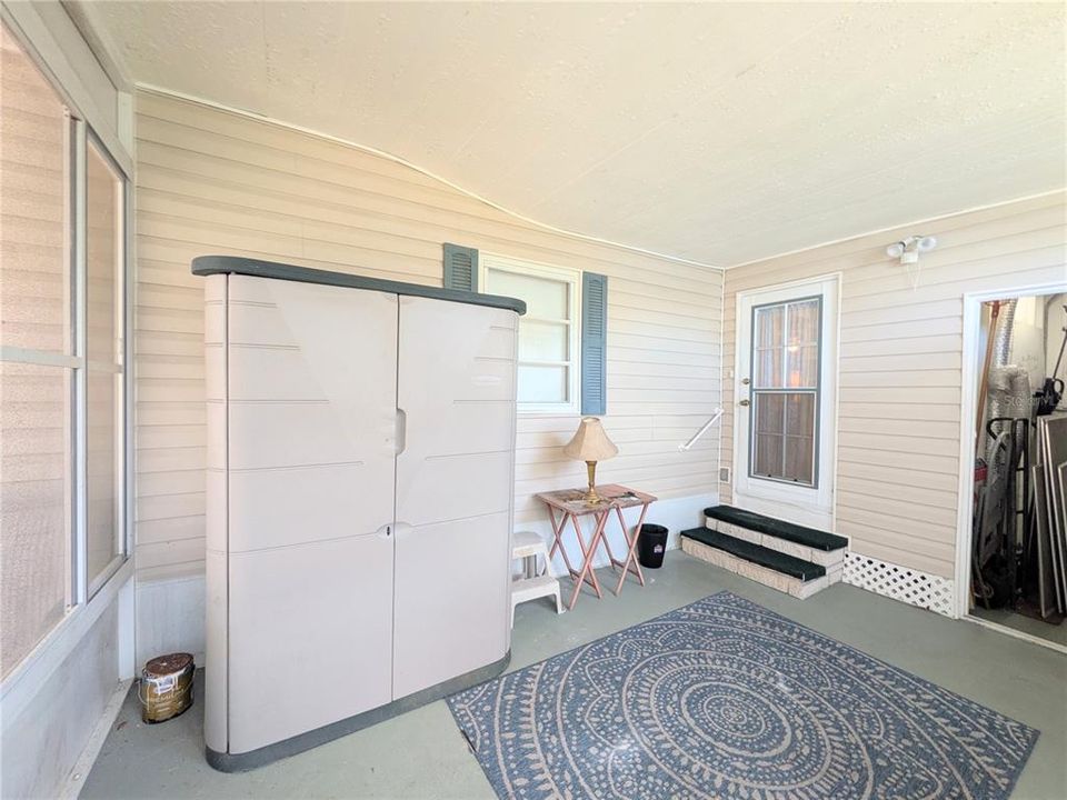 待售: $125,000 (2 贝兹, 2 浴室, 1026 平方英尺)