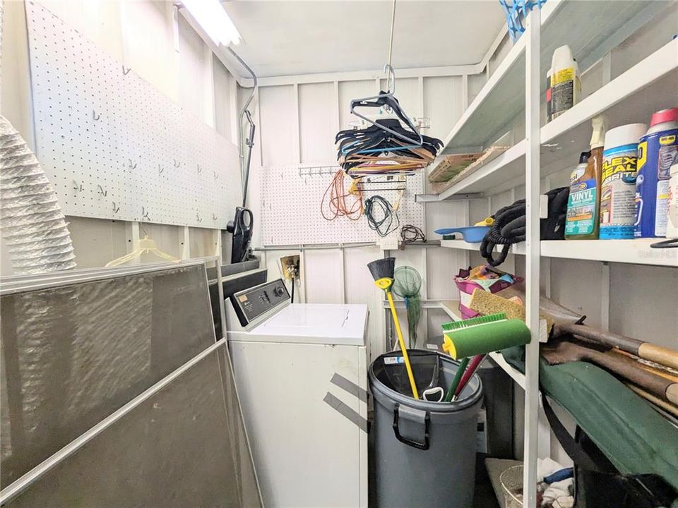 待售: $125,000 (2 贝兹, 2 浴室, 1026 平方英尺)