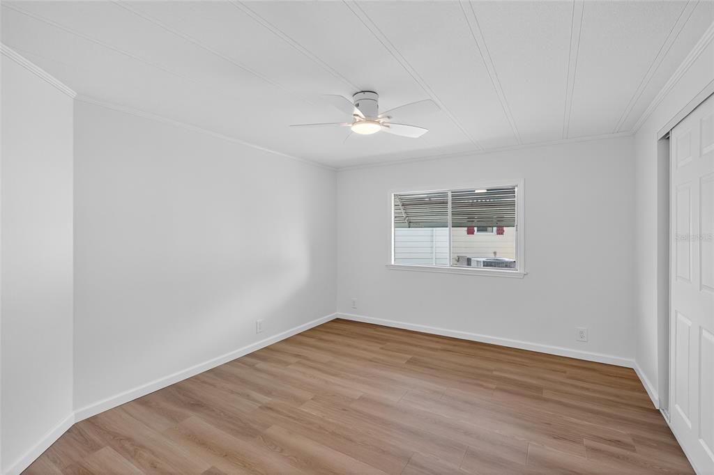 待售: $186,000 (2 贝兹, 2 浴室, 1344 平方英尺)