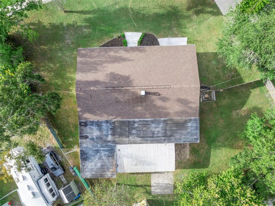 Active With Contract: $350,000 (4 beds, 2 baths, 1598 Square Feet)