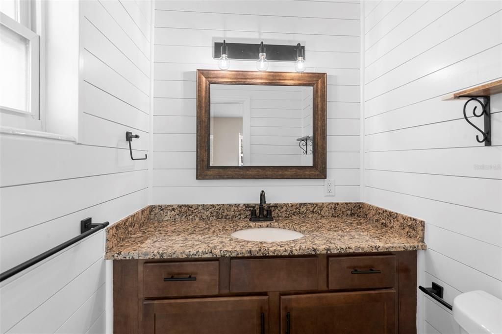 Active With Contract: $350,000 (4 beds, 2 baths, 1598 Square Feet)