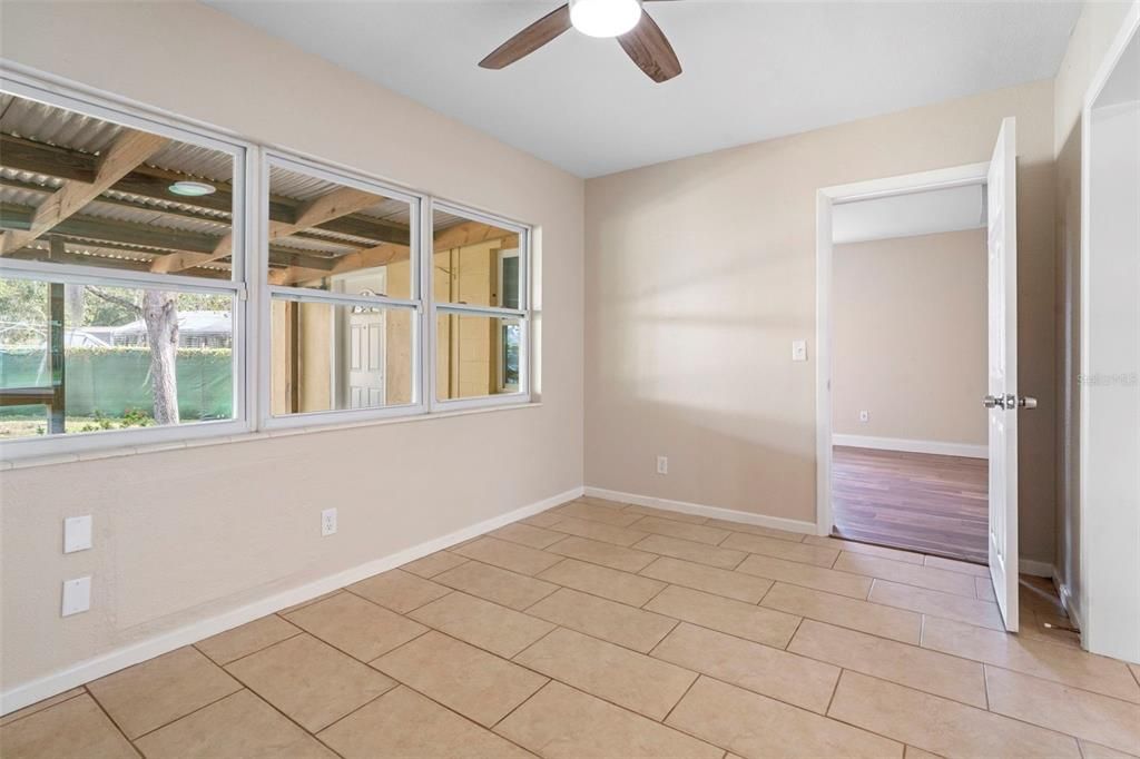 Active With Contract: $350,000 (4 beds, 2 baths, 1598 Square Feet)