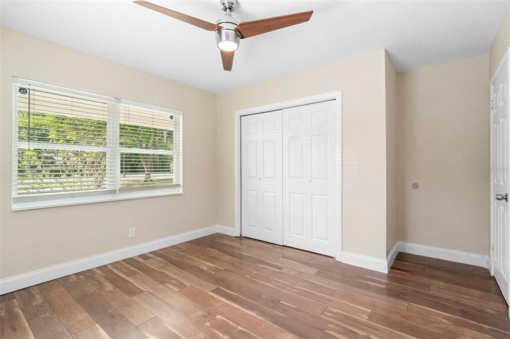 Active With Contract: $350,000 (4 beds, 2 baths, 1598 Square Feet)