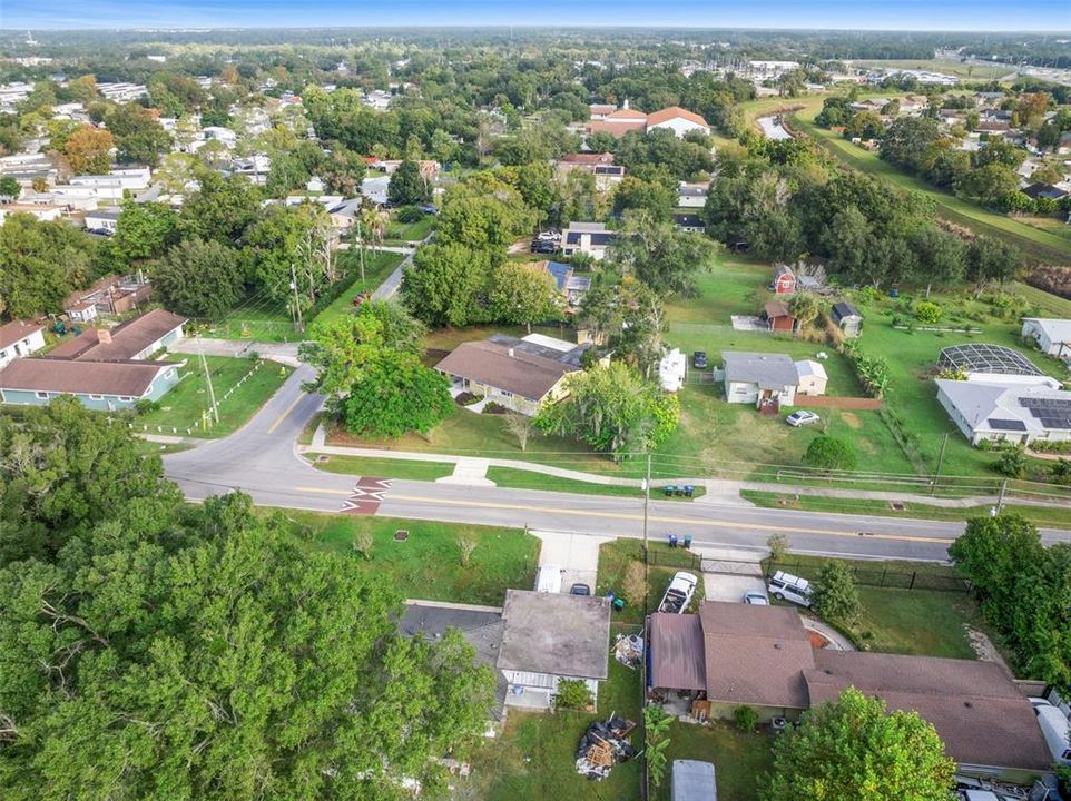 Active With Contract: $350,000 (4 beds, 2 baths, 1598 Square Feet)