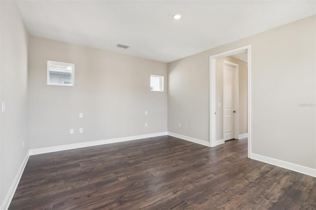 待售: $999,000 (5 贝兹, 4 浴室, 2814 平方英尺)