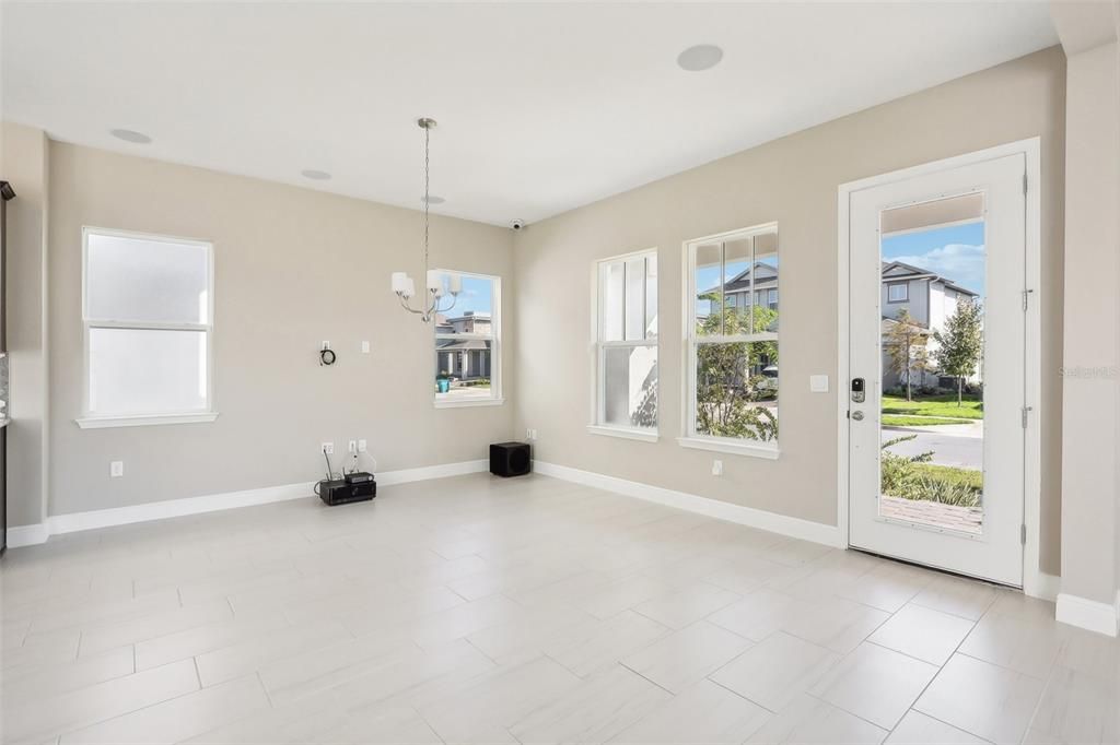 待售: $999,000 (5 贝兹, 4 浴室, 2814 平方英尺)