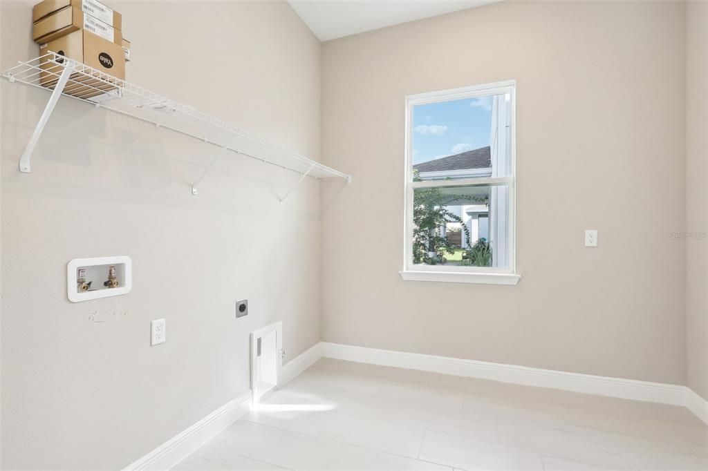 待售: $999,000 (5 贝兹, 4 浴室, 2814 平方英尺)