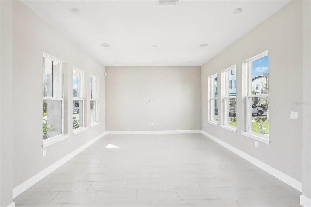 待售: $999,000 (5 贝兹, 4 浴室, 2814 平方英尺)