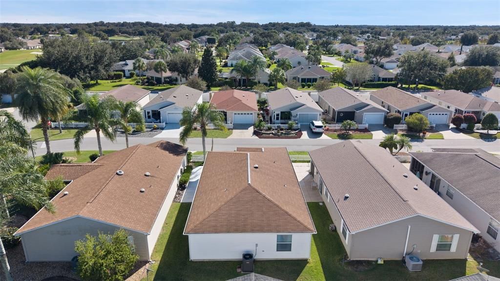 For Sale: $295,000 (2 beds, 2 baths, 1156 Square Feet)