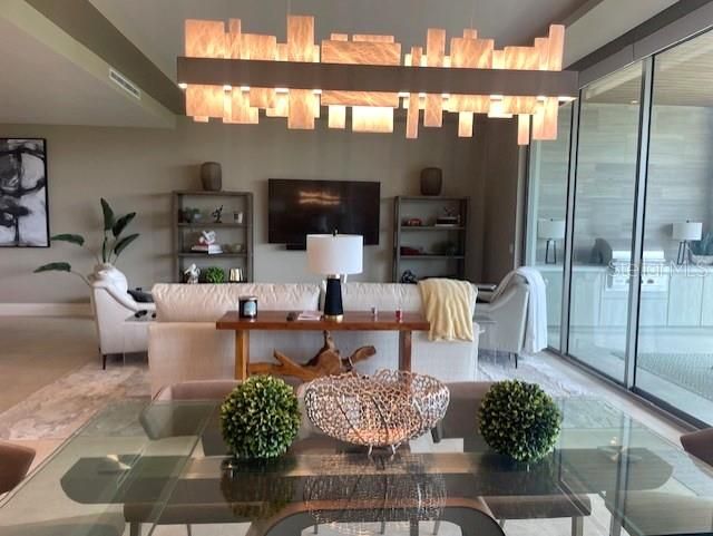 В аренду: $25,000 (1 спален, 1 ванн, 1721 Квадратных фут)