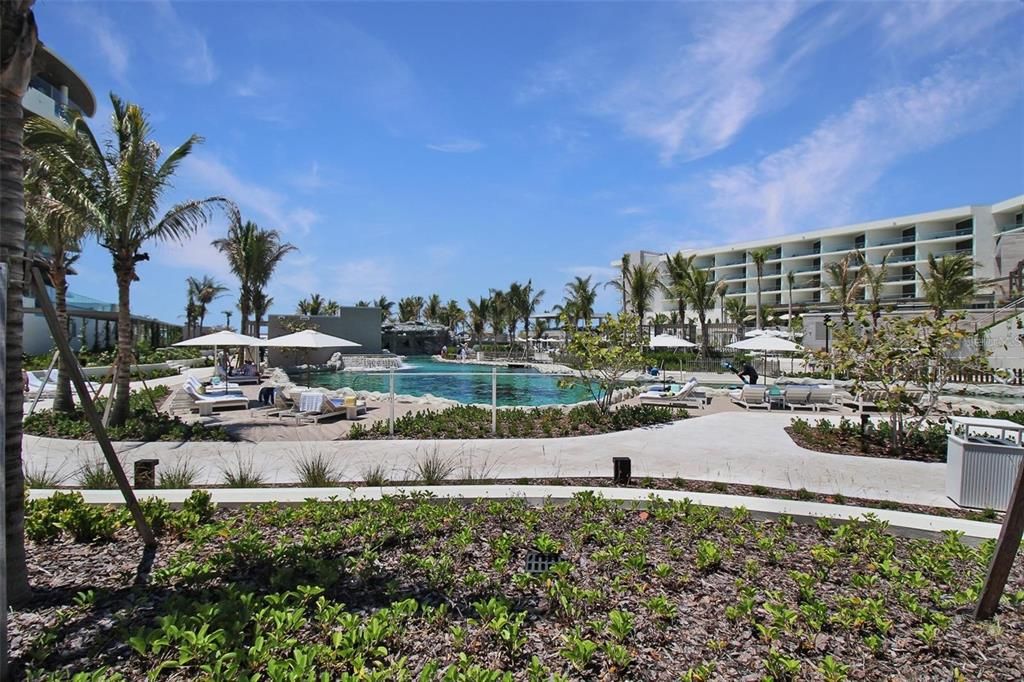 В аренду: $25,000 (1 спален, 1 ванн, 1721 Квадратных фут)