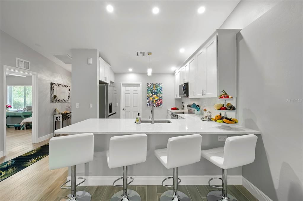 В аренду: $2,800 (3 спален, 2 ванн, 1147 Квадратных фут)