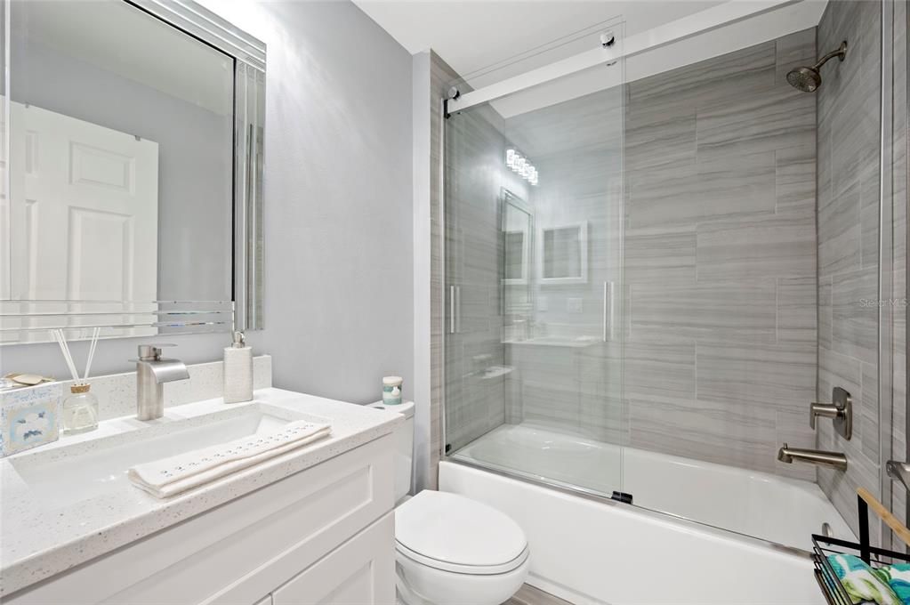 В аренду: $2,800 (3 спален, 2 ванн, 1147 Квадратных фут)