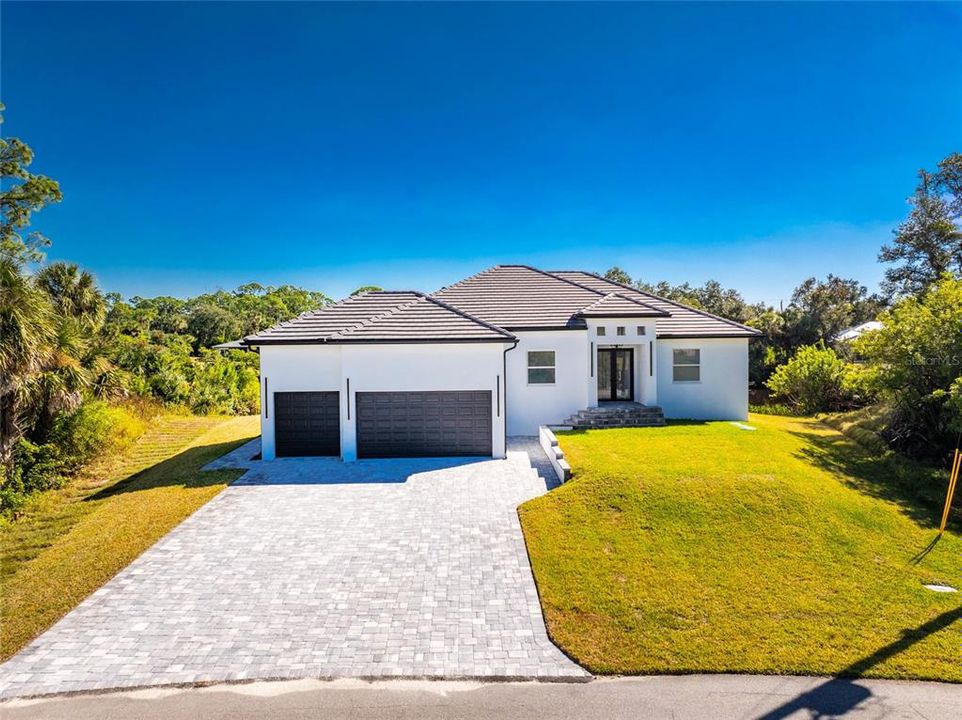 For Sale: $724,018 (4 beds, 3 baths, 2020 Square Feet)