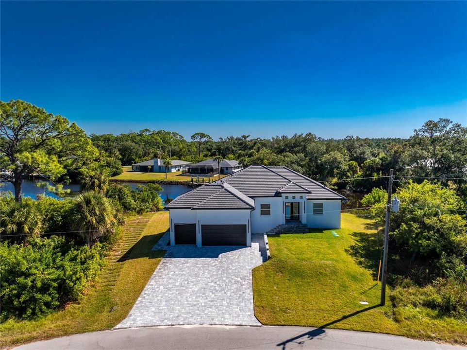 For Sale: $724,018 (4 beds, 3 baths, 2020 Square Feet)